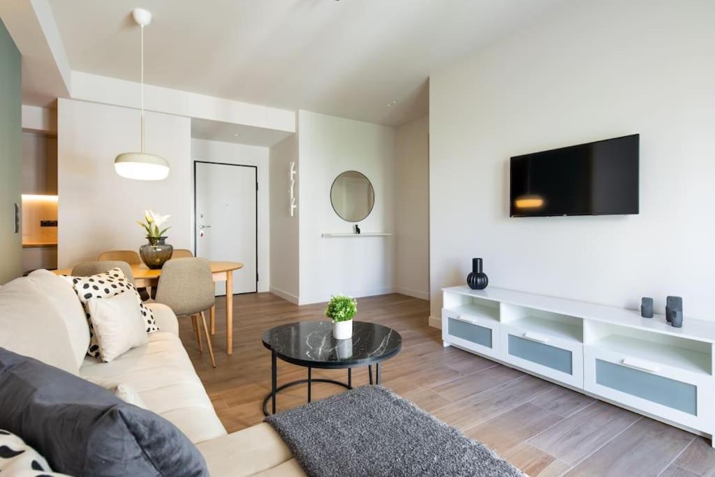 Nostalgia 1-bedroom In Apartment Athen